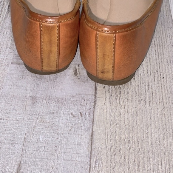 Universal Thread brown ballet flats size 6 - Picture 6 of 7